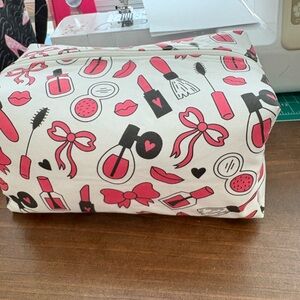 Make up Carrying bag, pouch
